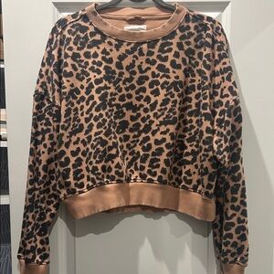 Aerie Tan and Black Leopard Print Crop Sweatshirt Women’s Size Small